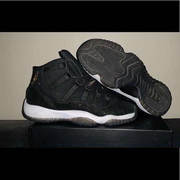 Jordan 11 Retro Heiress Black Stingray